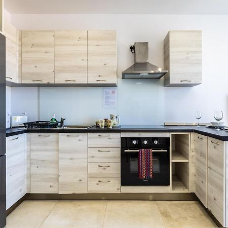 Serafina'S Apartment 5 Min Walk From St Julians San Ġwann المظهر الخارجي الصورة